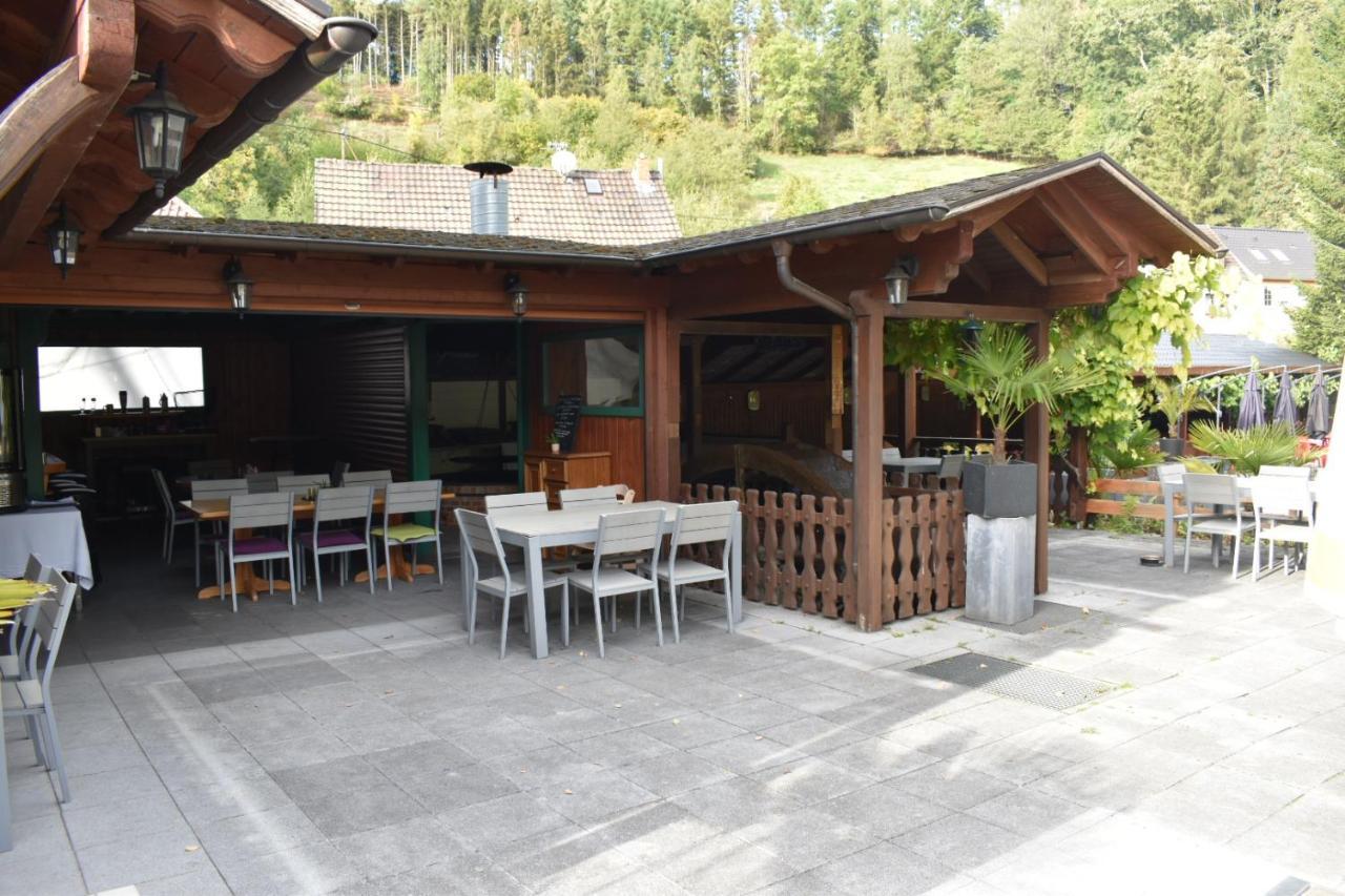 Hotel-Restaurant Theis-Muehle Biersdorf am See Bagian luar foto
